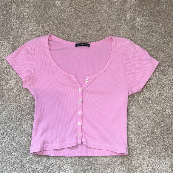 Brandy Melville bubblegum pink crop top! - Picture 1 of 3